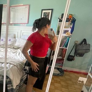 Meet your Posher, Olivia